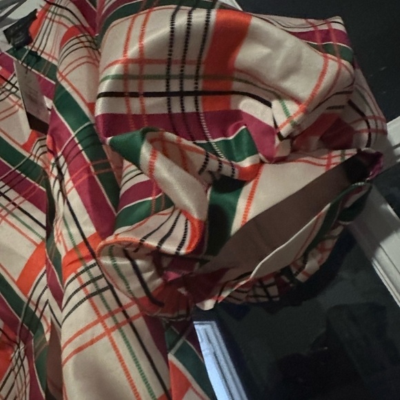 Gracia Check Pattern Puff Sleeve Peplum Top - Picture 5 of 6